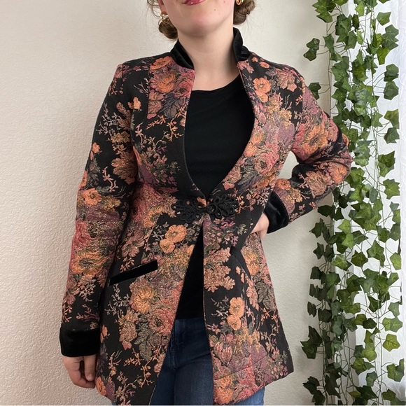 Soft Surroundings Westbury Garden Jacquard Velvet Blazer - Picture 2 of 13